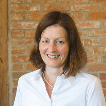 Bettina Harnau